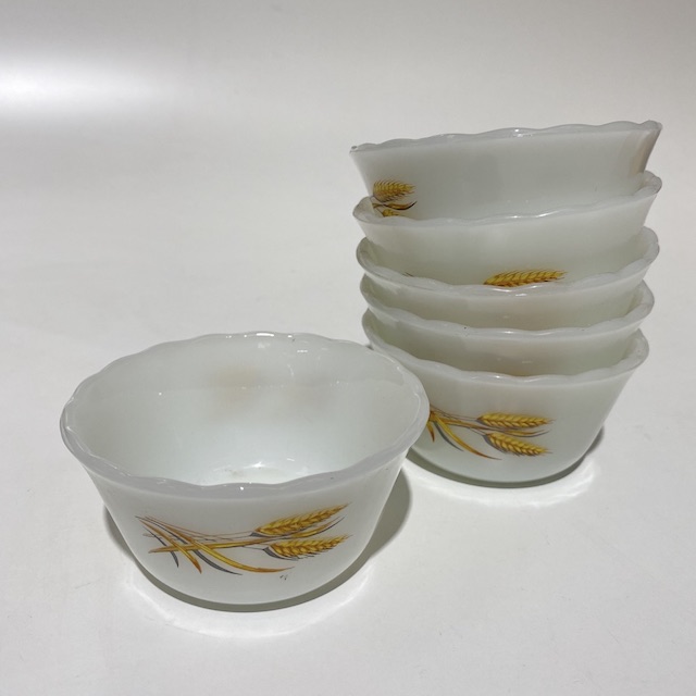 BOWL, 1960s Ramekin - Milk Glass w Corn Cob